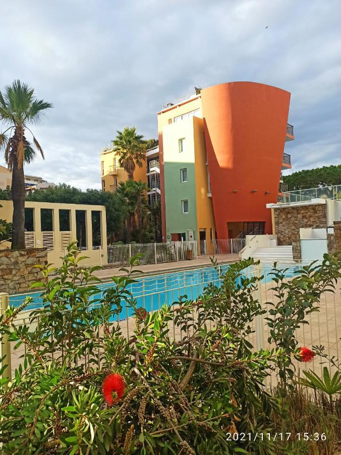 Apartament Rooftop- Jacuzzi - Terrasse - Parking Antibes Zewnętrze zdjęcie