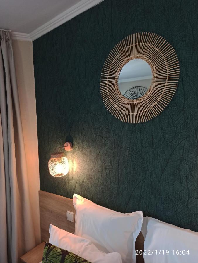Apartament Rooftop- Jacuzzi - Terrasse - Parking Antibes Zewnętrze zdjęcie